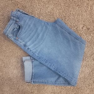 American Eagle Mom Jeans